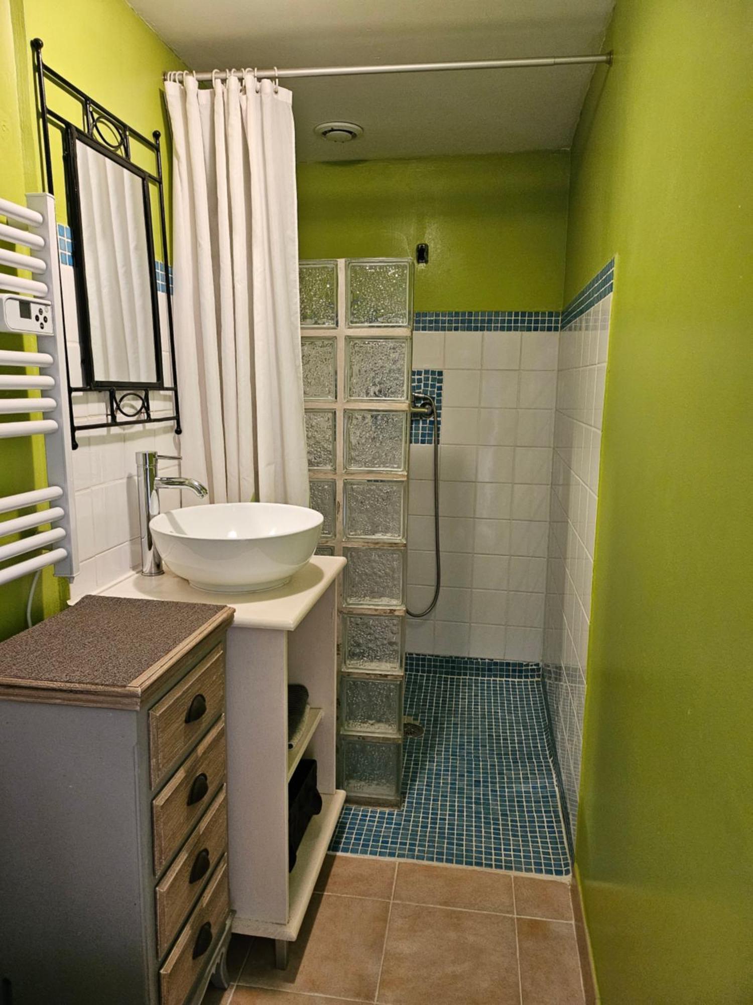 Gite 135 C Саррьян Экстерьер фото